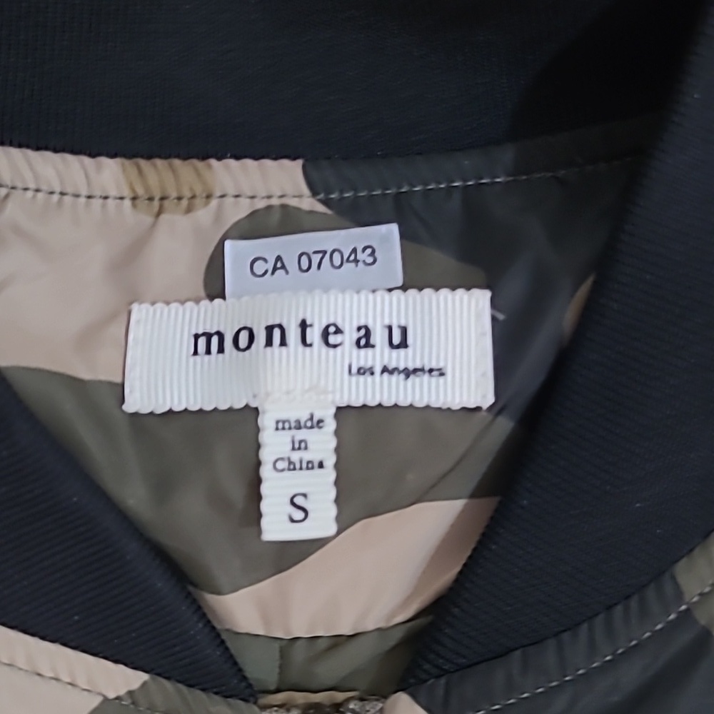 Monteau women's small spring/fall jacket - Picture 2 of 5
